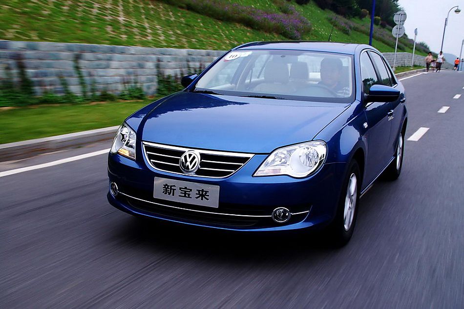 十大外围足球大平台|讲个寓言:一个驯猴人养了只小猴,倾尽所有教它表演..(黑白先生)(图1) 十大外围足球大平台