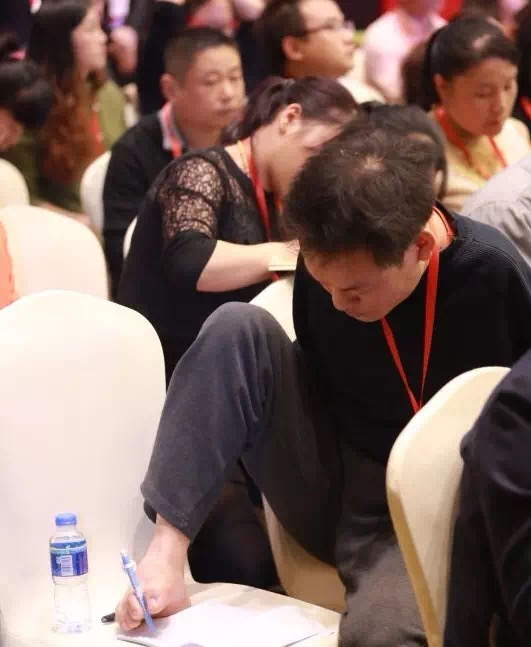 十大外围足球平台app手机版